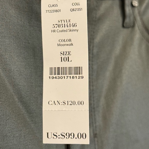 White House Black Market Gray Skinny Jeans with Smooth Denim Finish - Picture 3 of 12